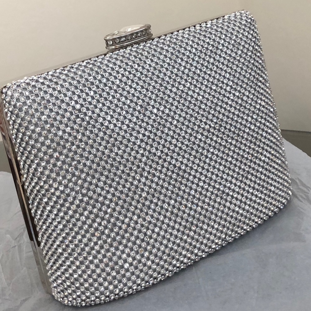 NEW - Crystal Silver Clutch Bag - Picture 6 of 7